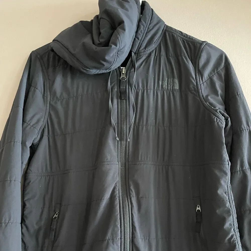 North Face jacket - Picture 2 of 6
